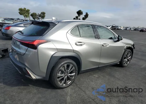 2019 Lexus Ux 200 из США, поврежденный, VIN JTHY3JBH3K2013043